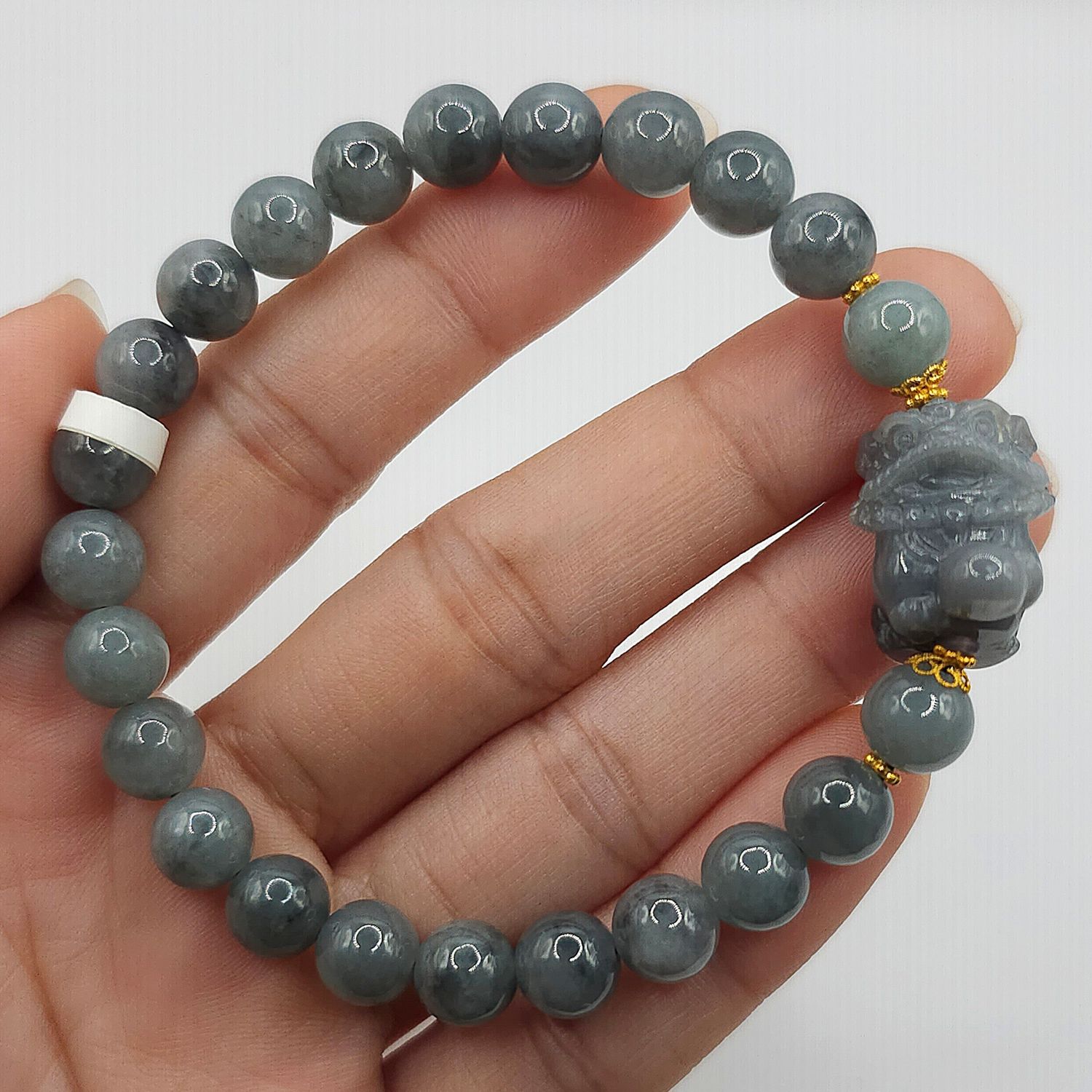Natural Wuji Jade with Chinese Lion - 18k
