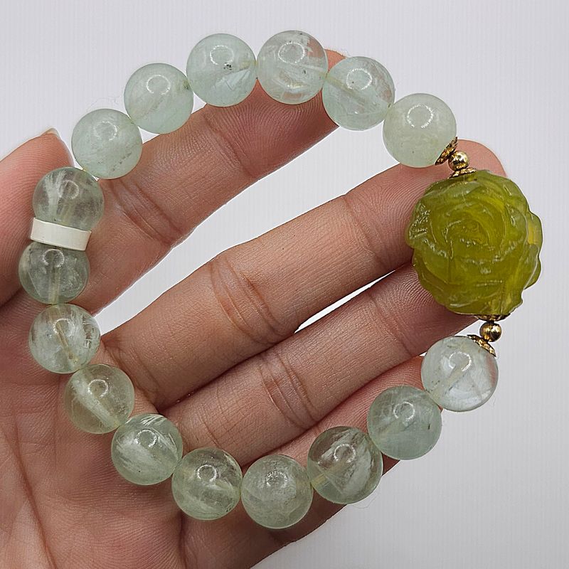 Natural Feather Flourite x Garnet Flower