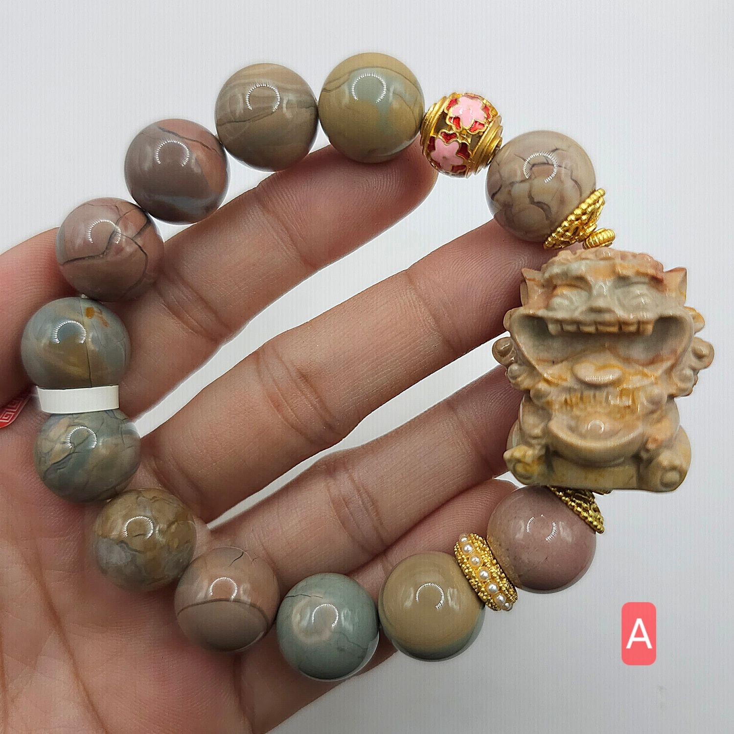 Natural Alashan Agate with Money Eater