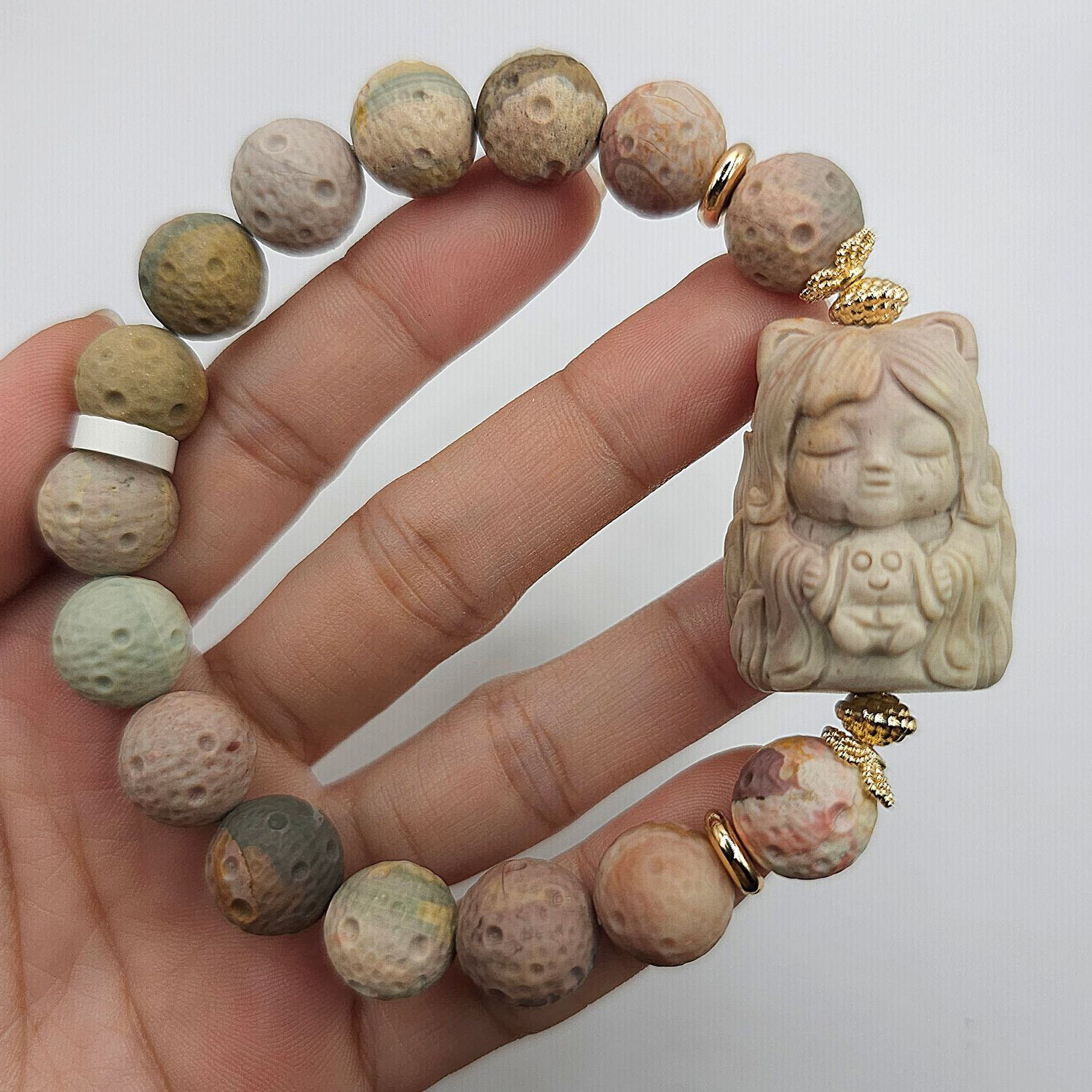 Natural Alashan Agate with 9 Tail Fox Princess