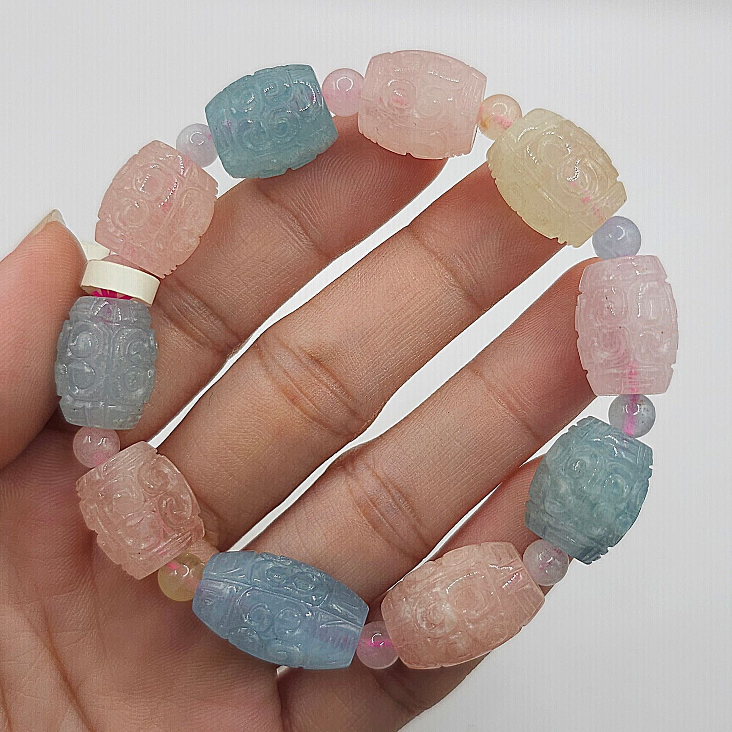 Natural Morganite Lucky Turn