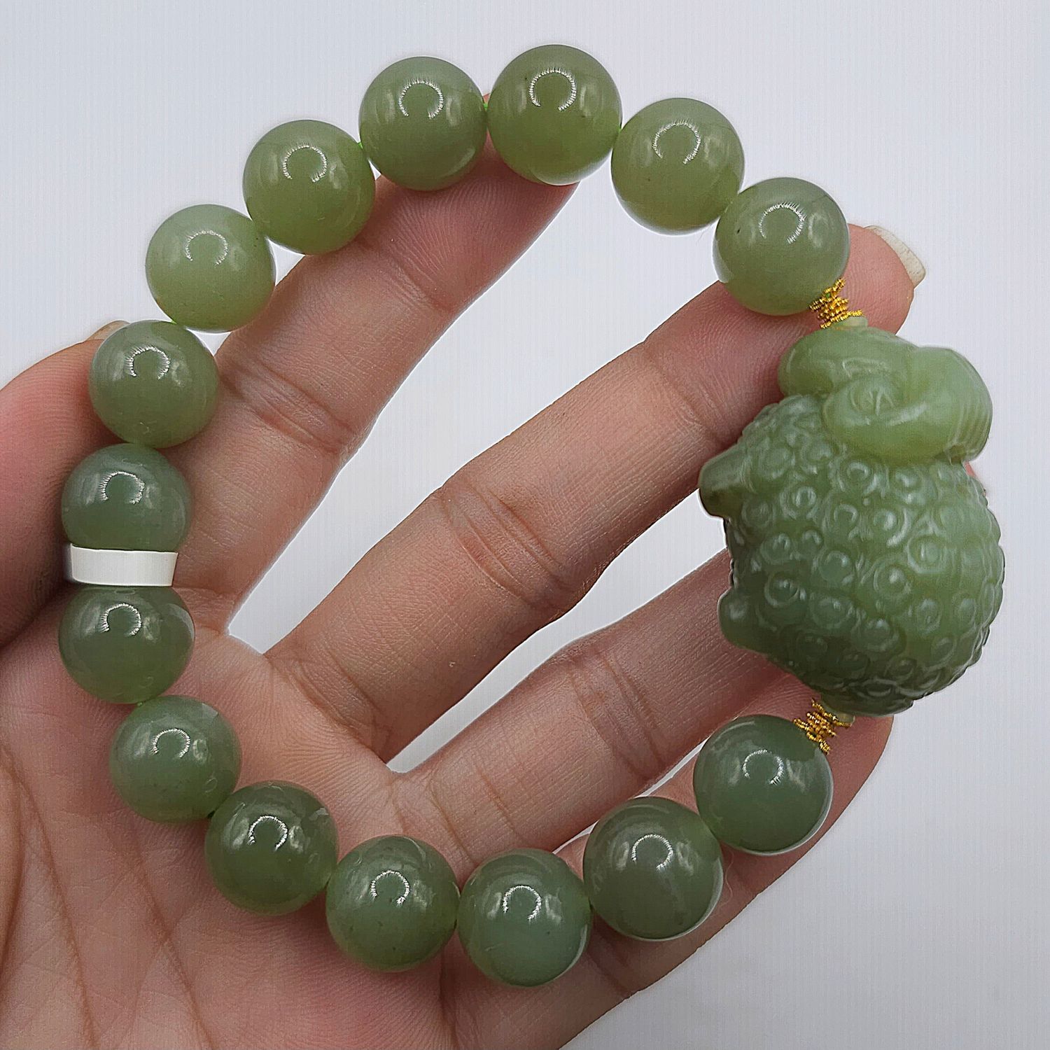 Natural Hetian Jade with Sheep 18K