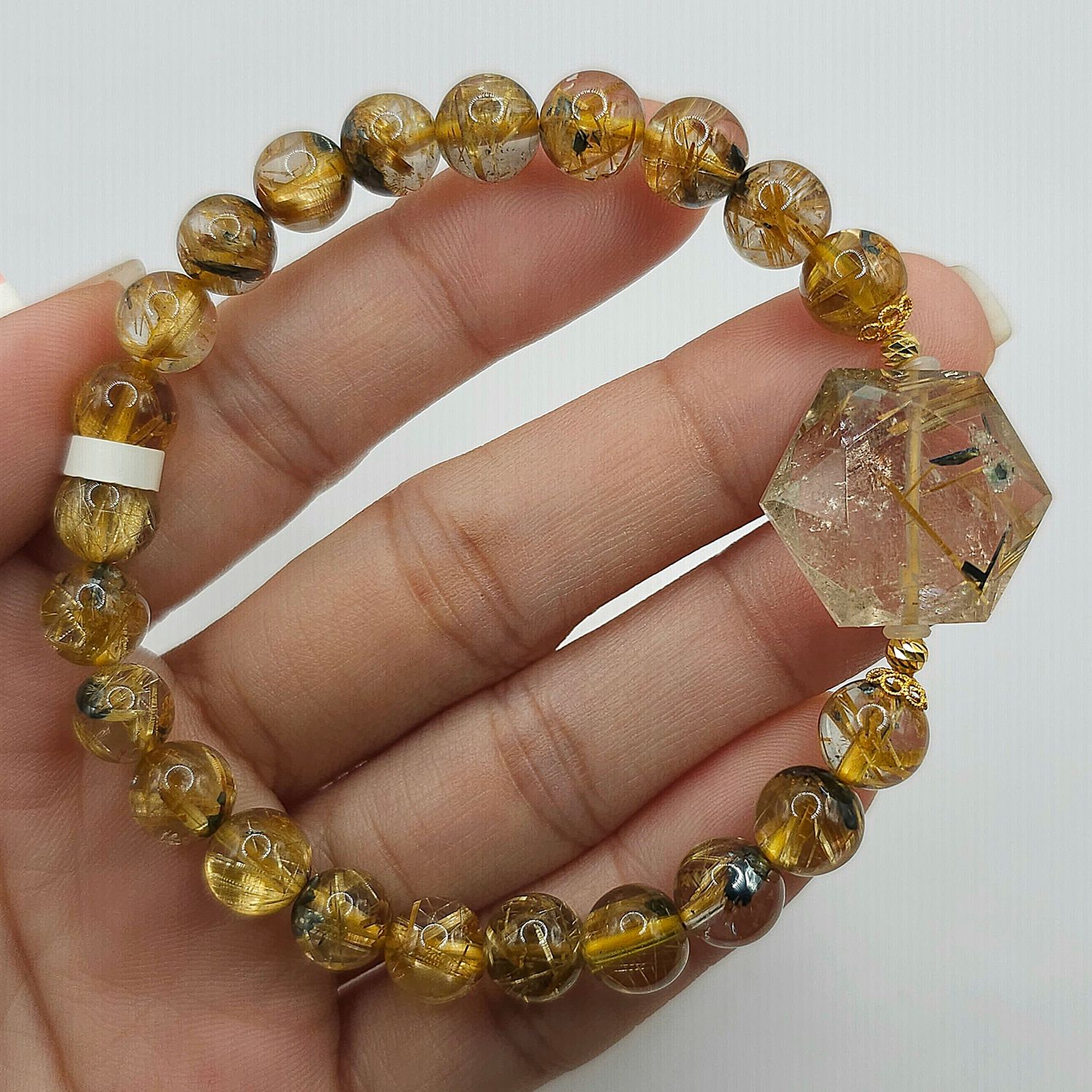 Natural Titanium Golden Ruti 18K