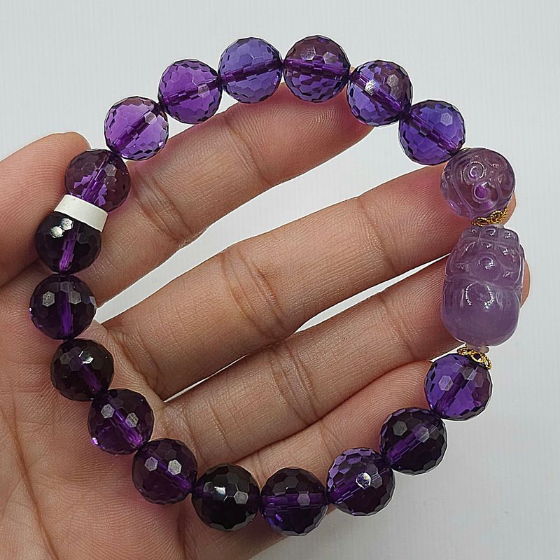 Natural Amethyst with Pixiu &amp;  Lucky Turn - 18K