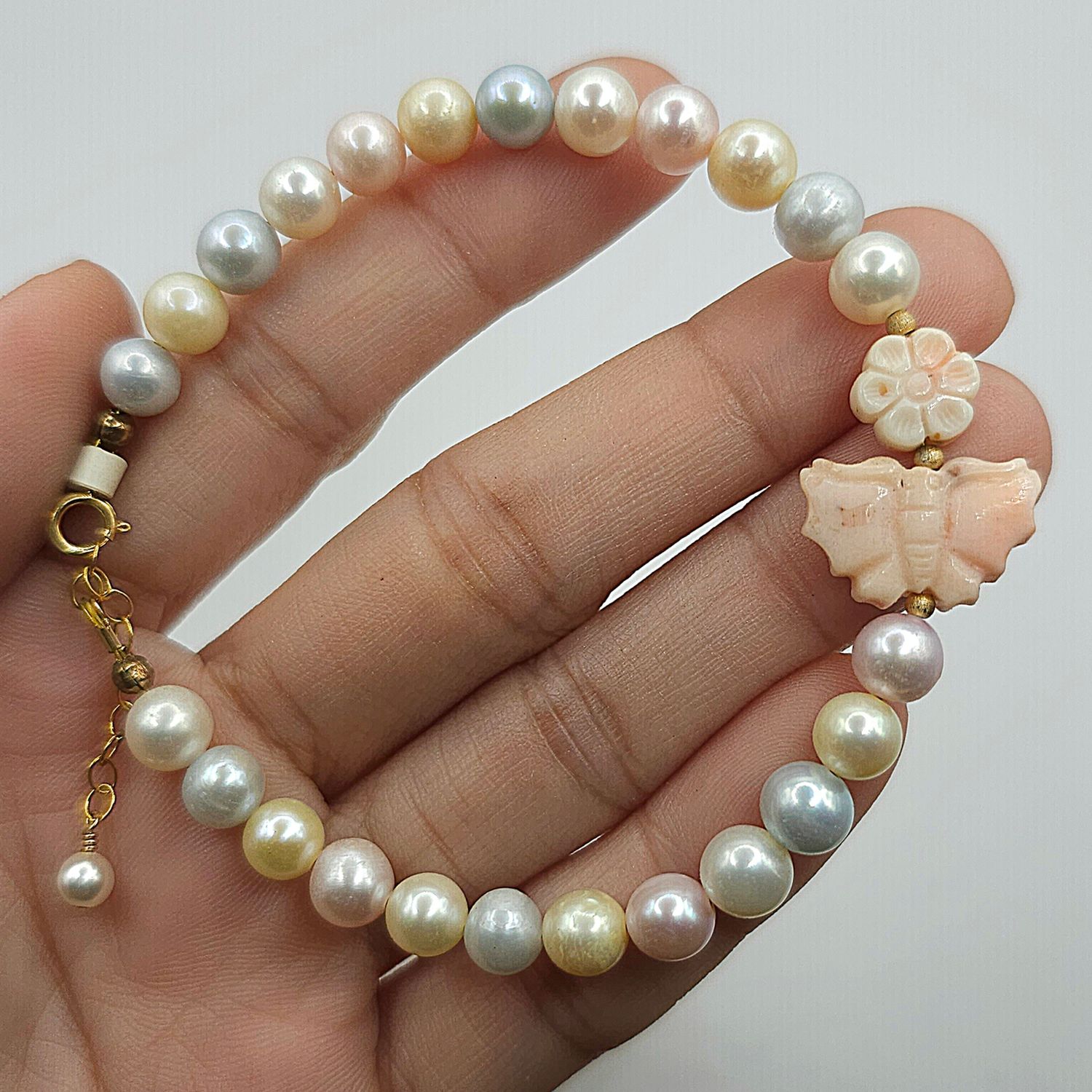 Natural Akoya Pearl x Coral