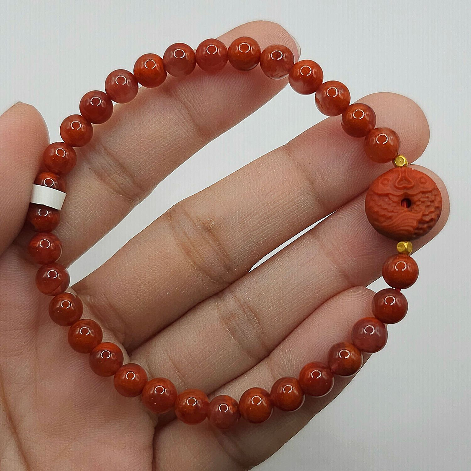 Natural Nanhong with Double Fish - 18k