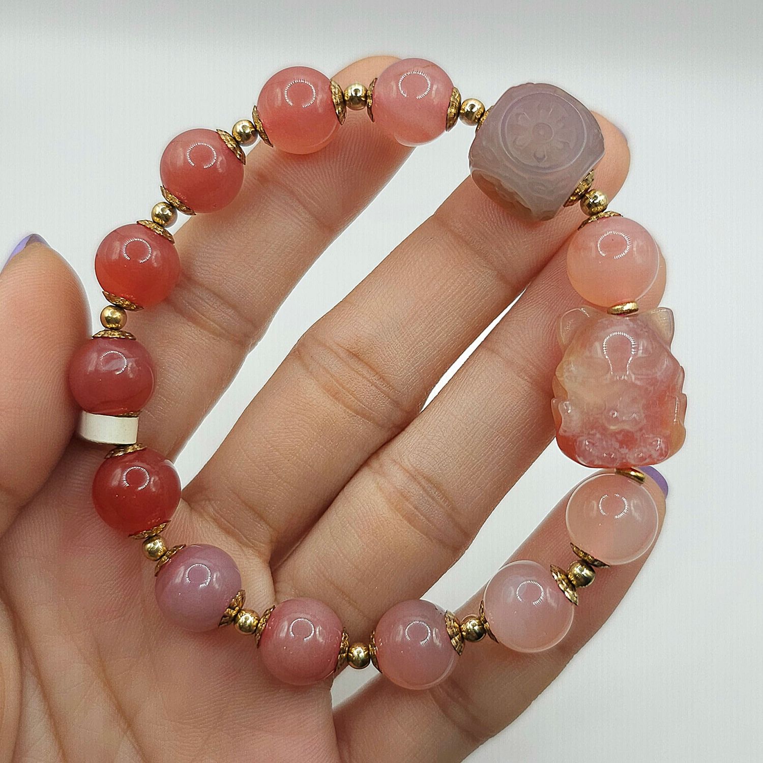 Natural Yan Yuan Agate with 9 Tail Fox