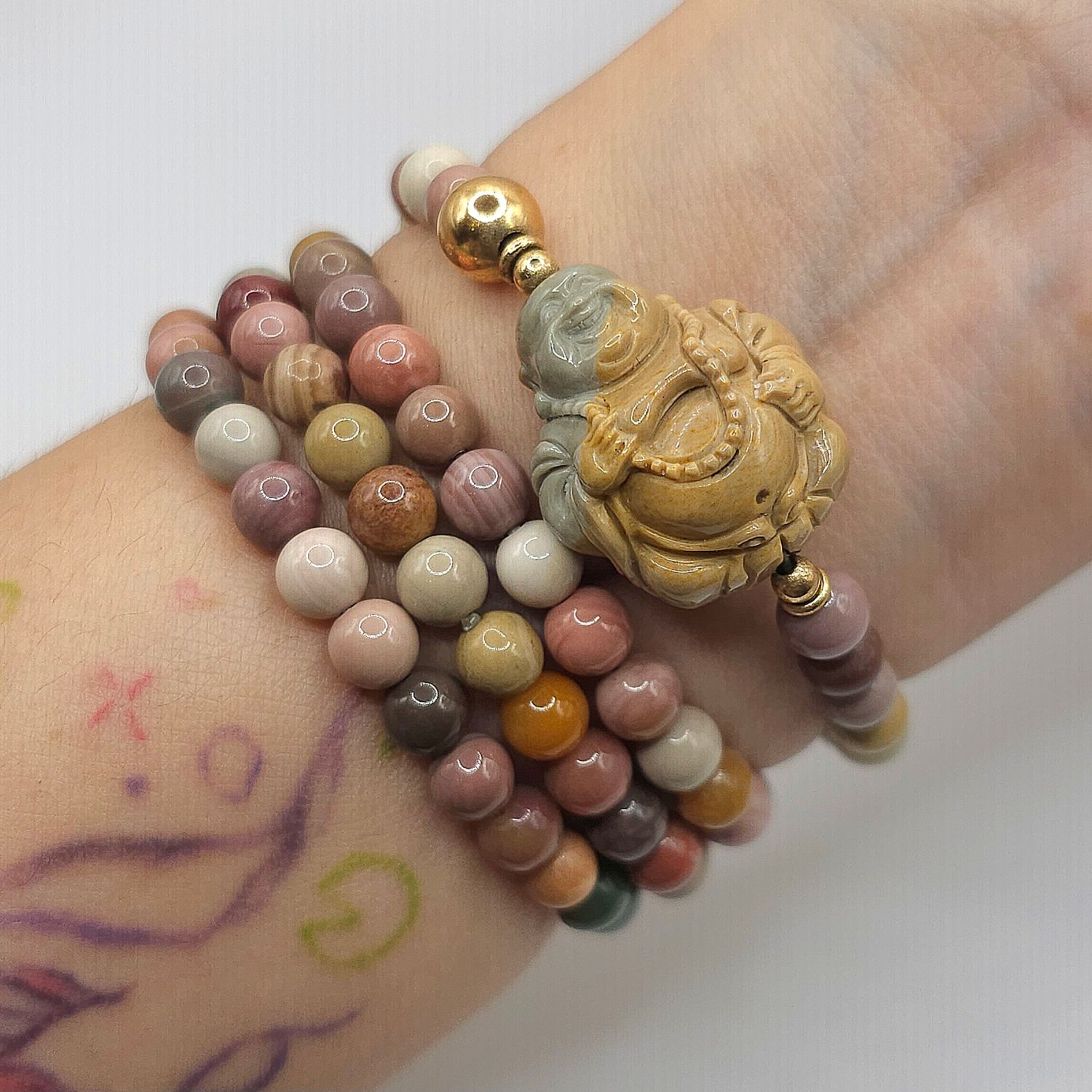 Natural 3 Lap Alashan Agate with Buddha