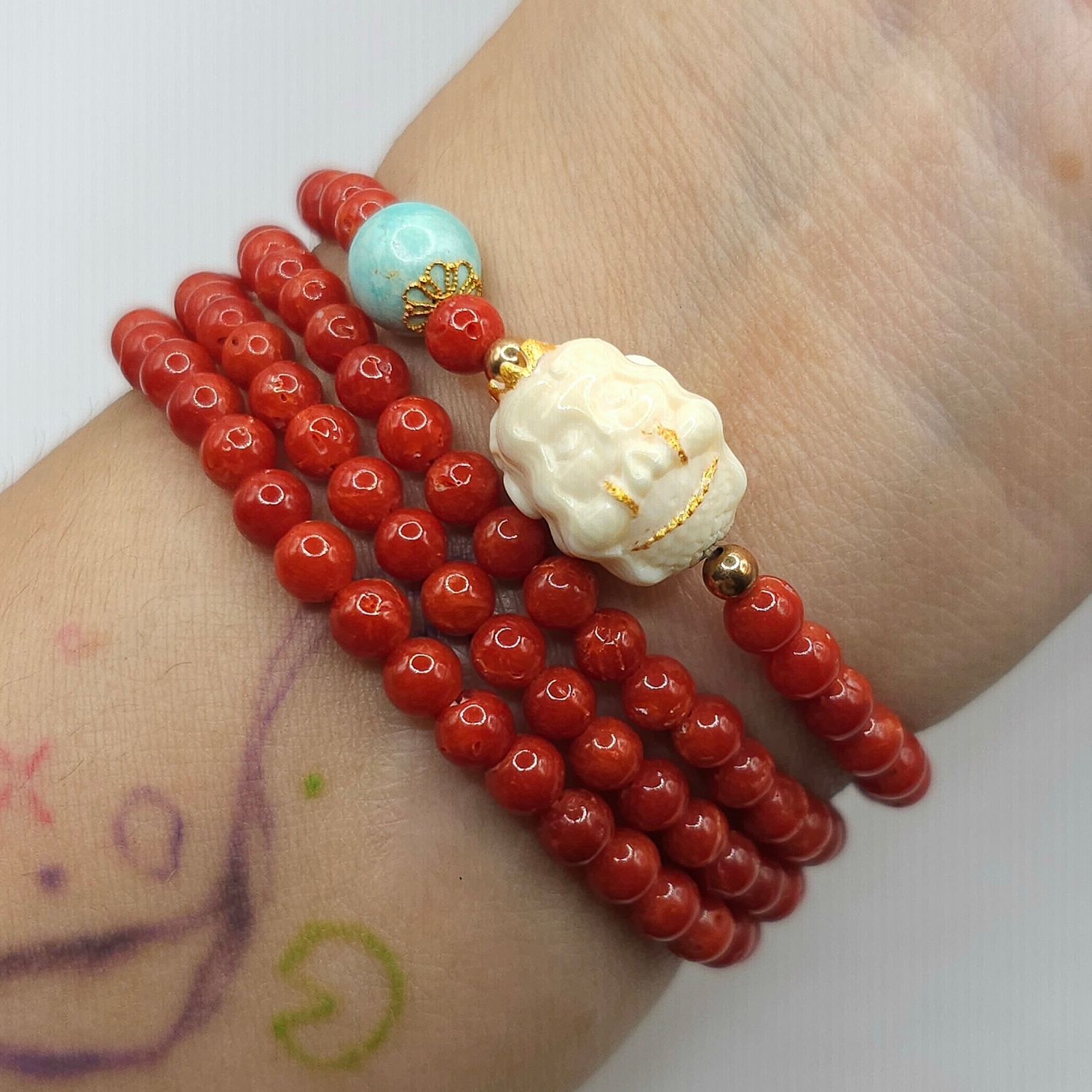 Natural 3 Lap Coral x 9 Tail Fox Ivory Mammoth - 18K