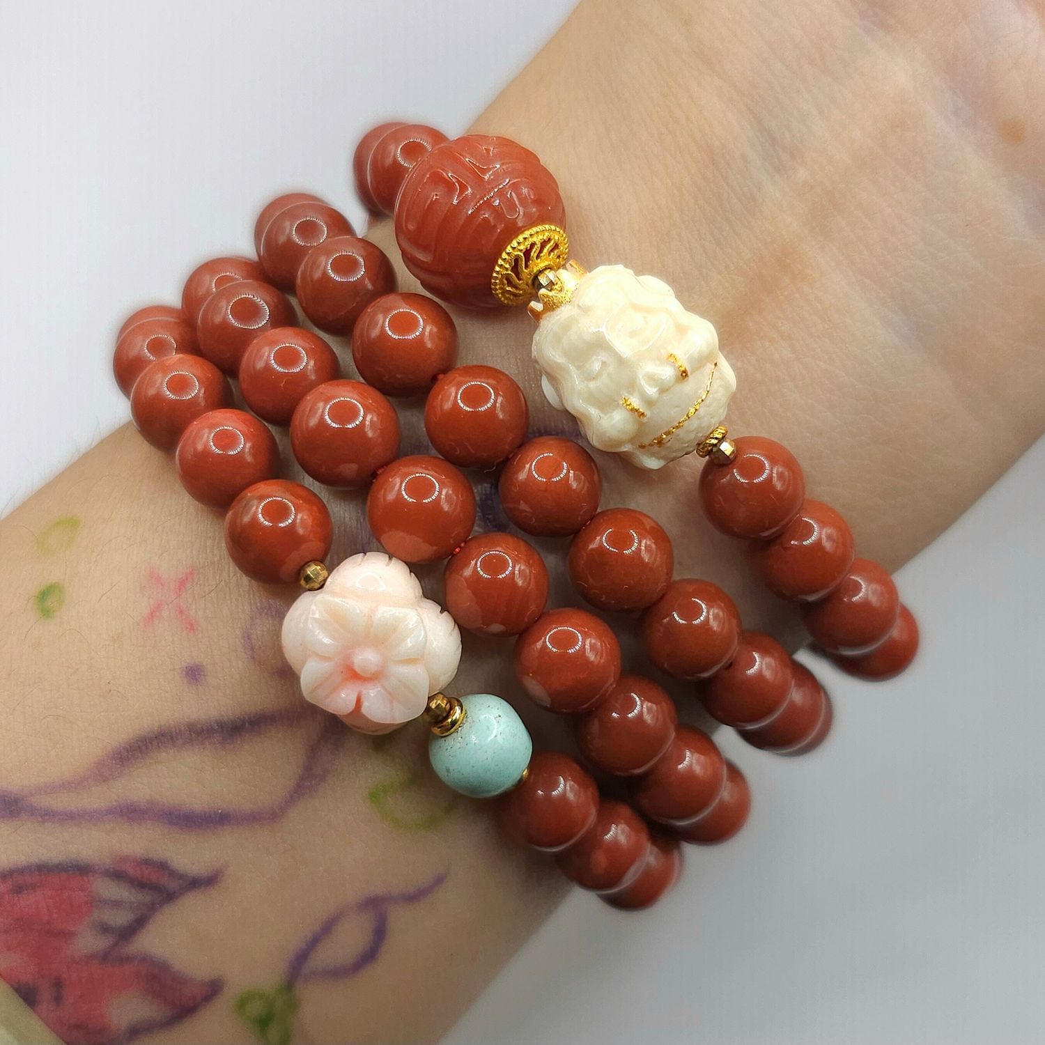 Natural 4 Southern Lap Red Agate x 9 Tail Fox Princess x Lucky Turn - 18K