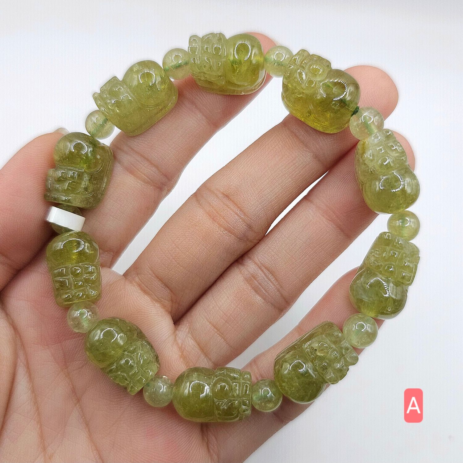 Natural Pixiu Green Garnet