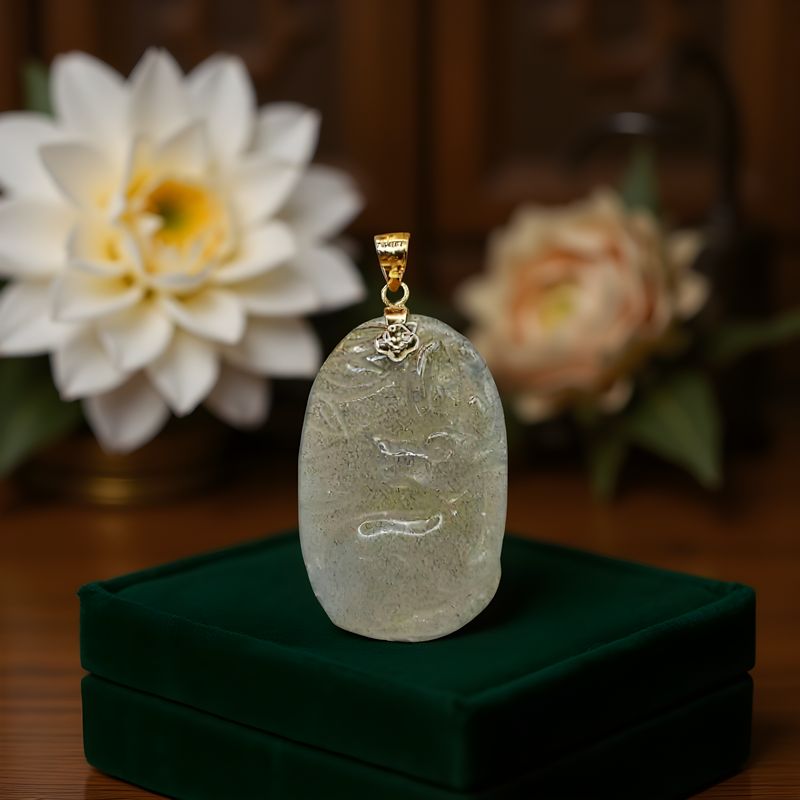 Natural Labradorite Deer Carving Pendant 18K