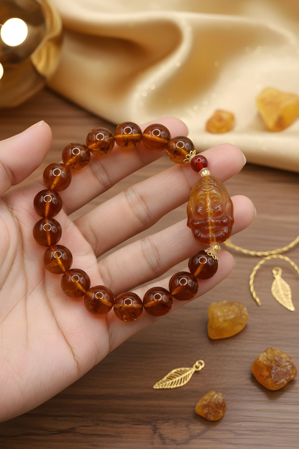 Natural Amber with Ganesha - 18k