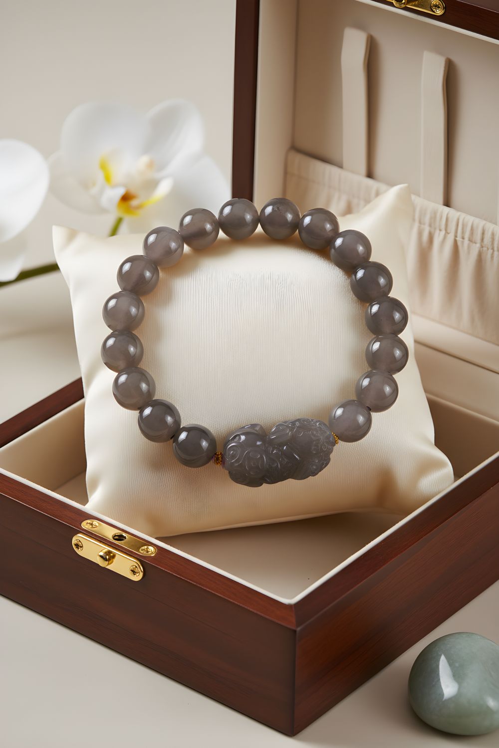 Natural Purple Jade with Dragon Pixiu - 18K