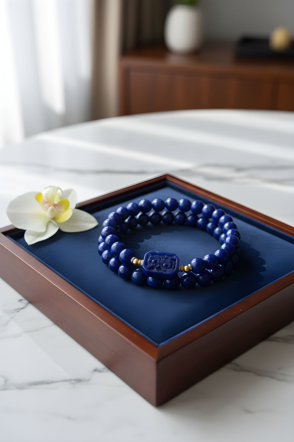 Natural 2 Lap Lapis Lazuli with Flower - 18K