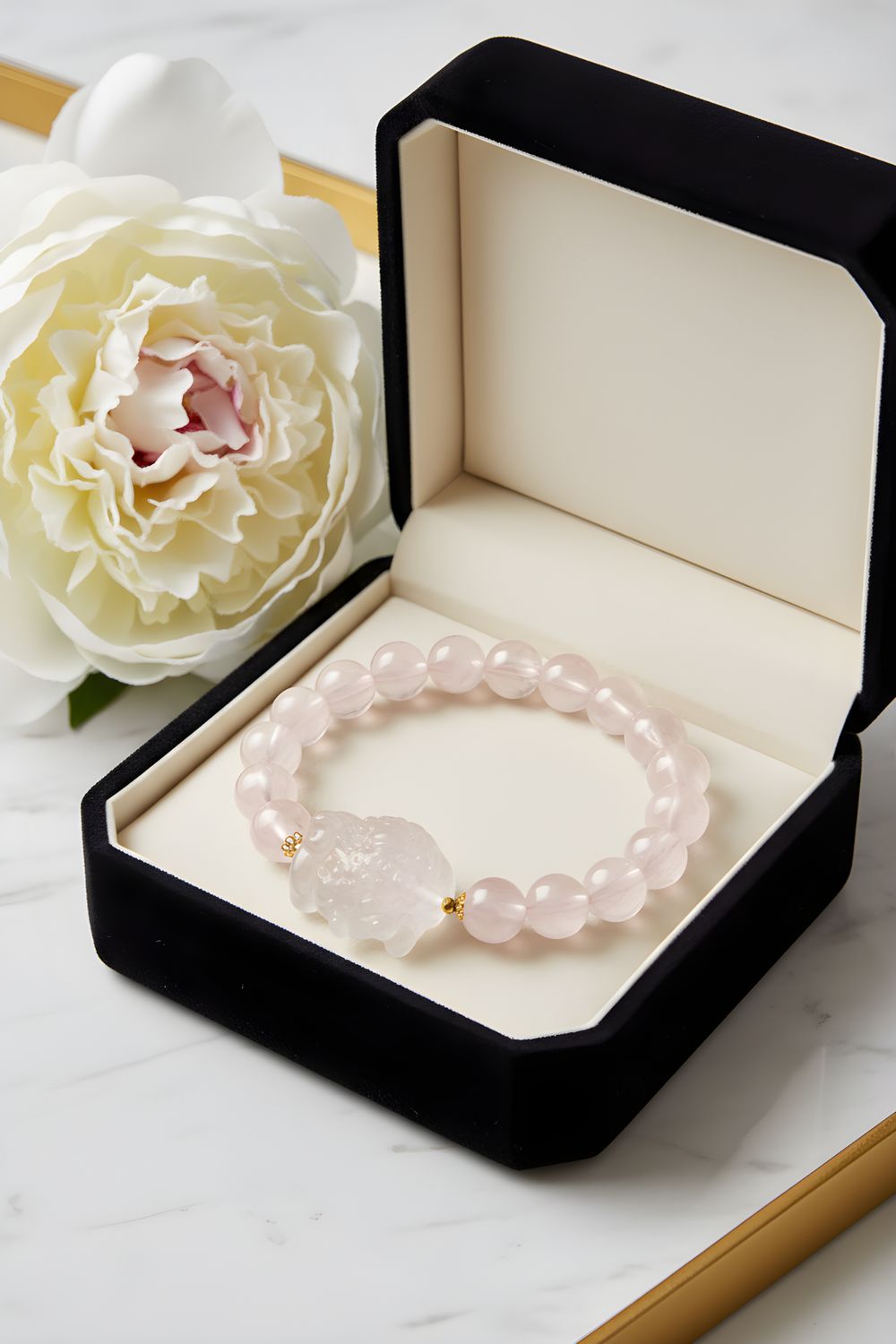Natural Starlight Rose Quartz with Sheep 18K