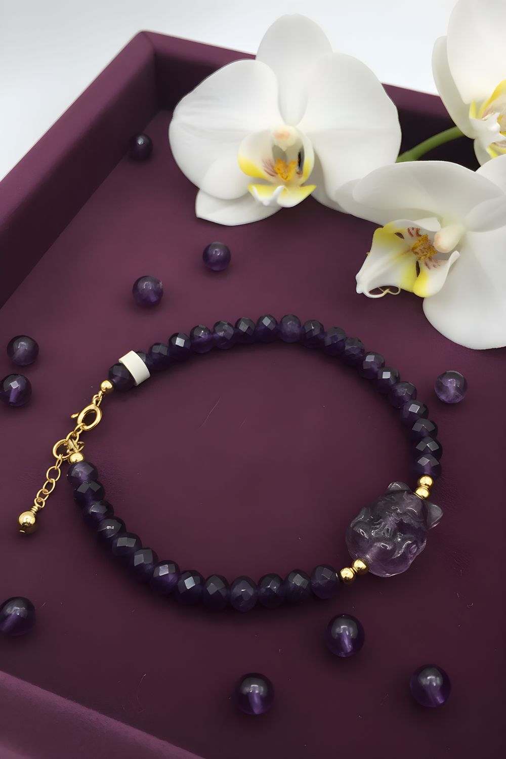 Natural Amethyst with Ganesha/9 Tail Fox