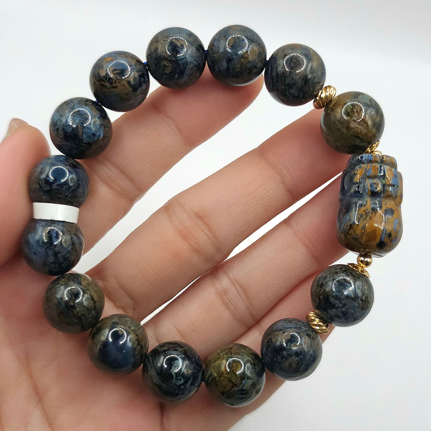 Natural Pietersite with Pixiu