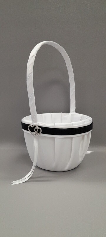 10&quot; Flower Girl Basket w/Hearts Black/White