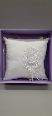 7.5&quot; Ring Pillow w/Lace/Pearls  White