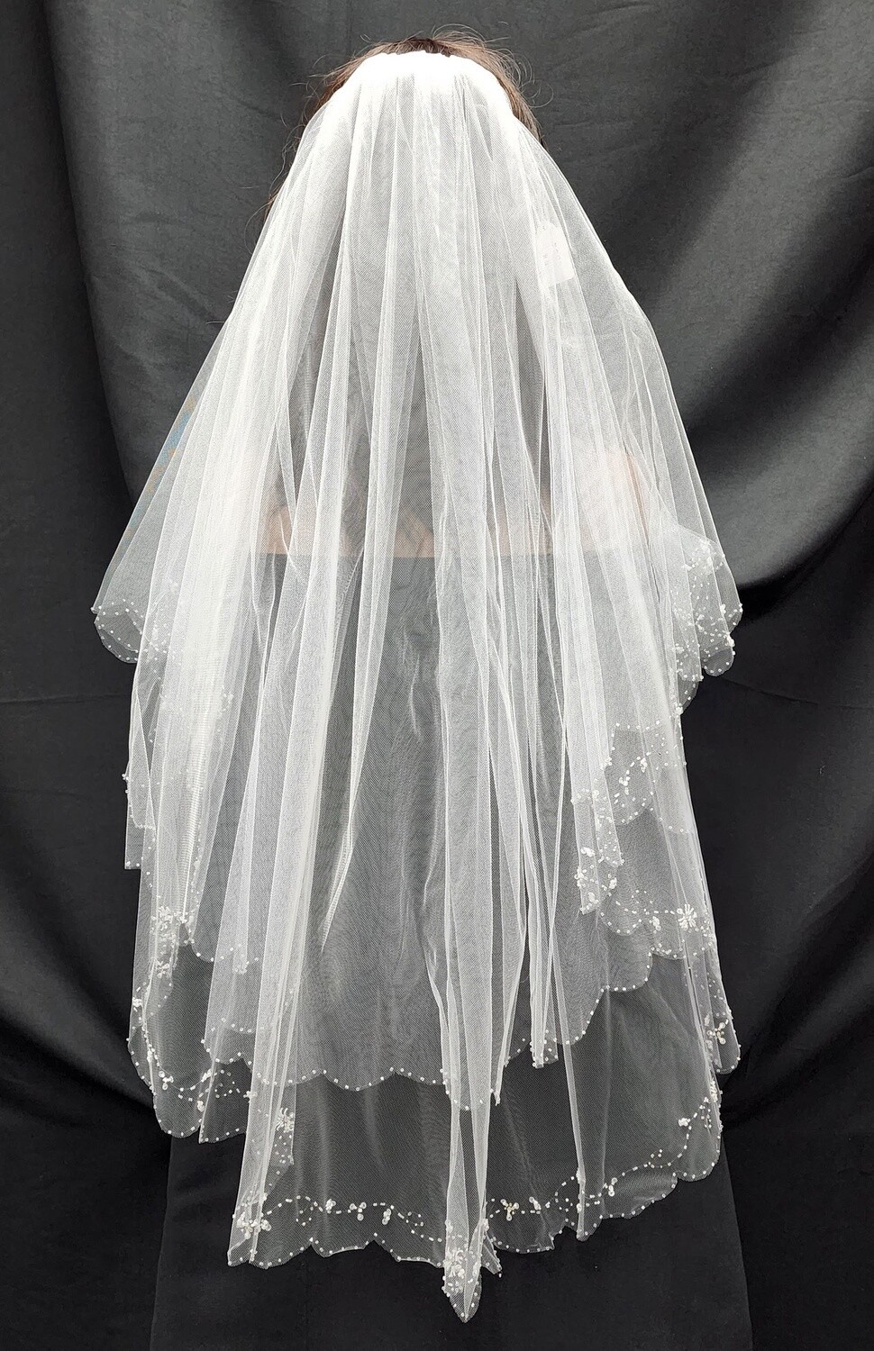 1pc White Veil w/Beading