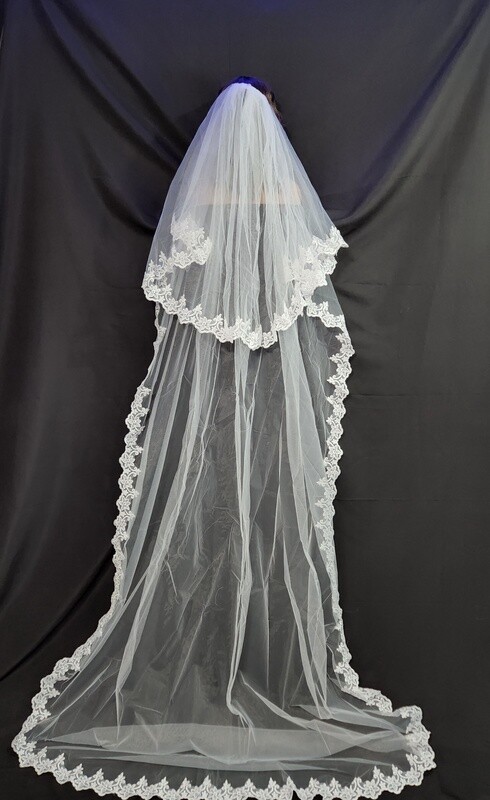 1pc White Cathedral Veil w/Lace Edge