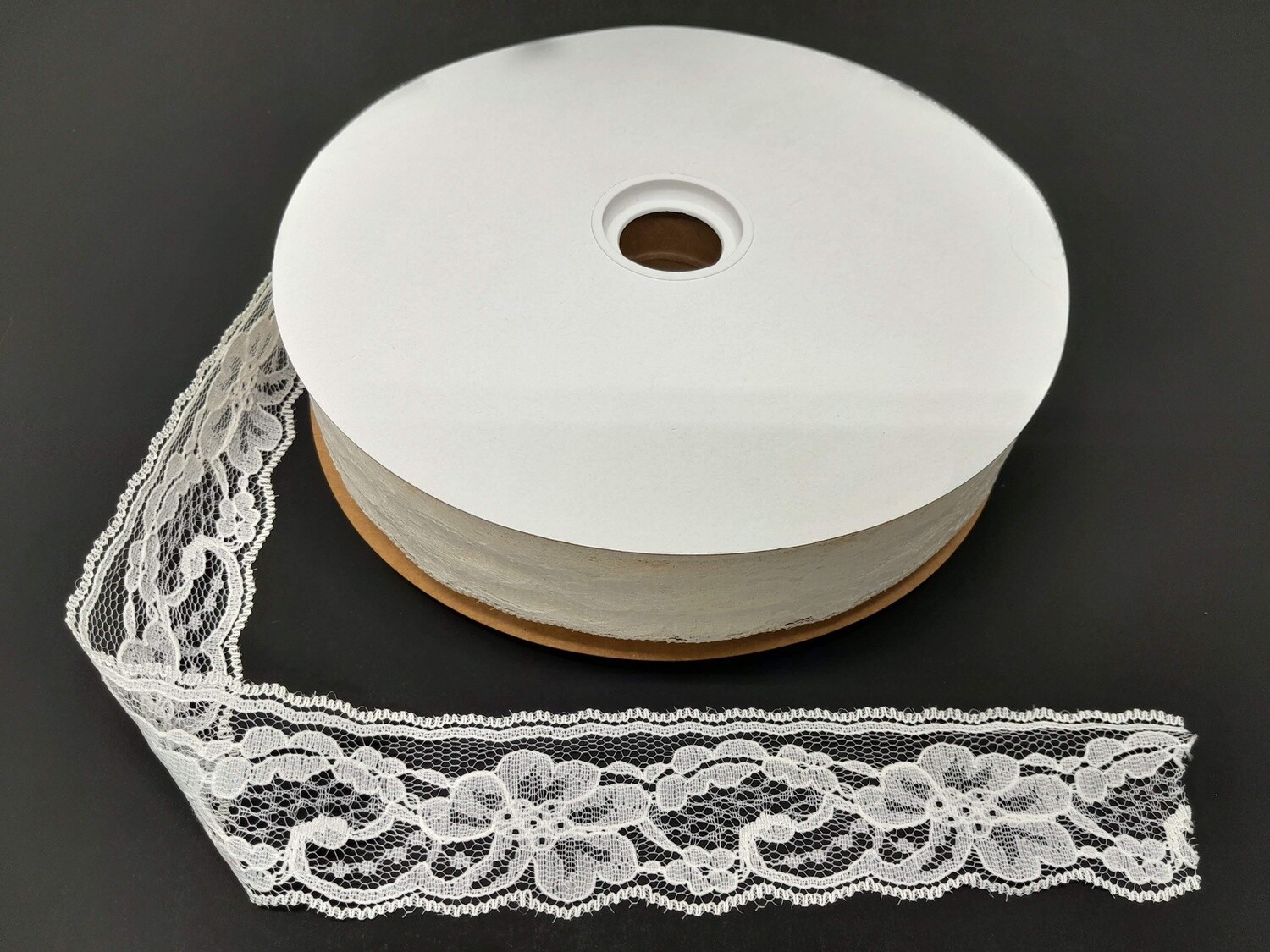 *2&quot;x100yd Lace Trim Antique White