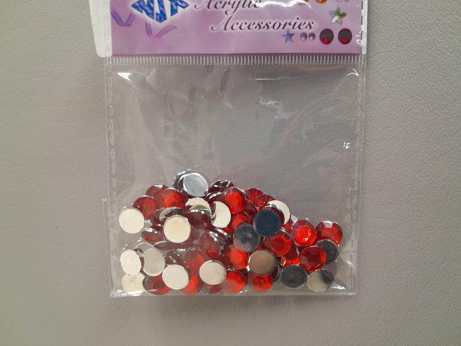 100pc 9mm Round Acrylic Rhinestones Red