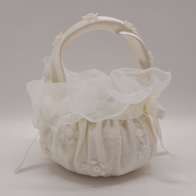 8.5&quot; Flower Girl Basket w/Flowers/Pearls Ivory