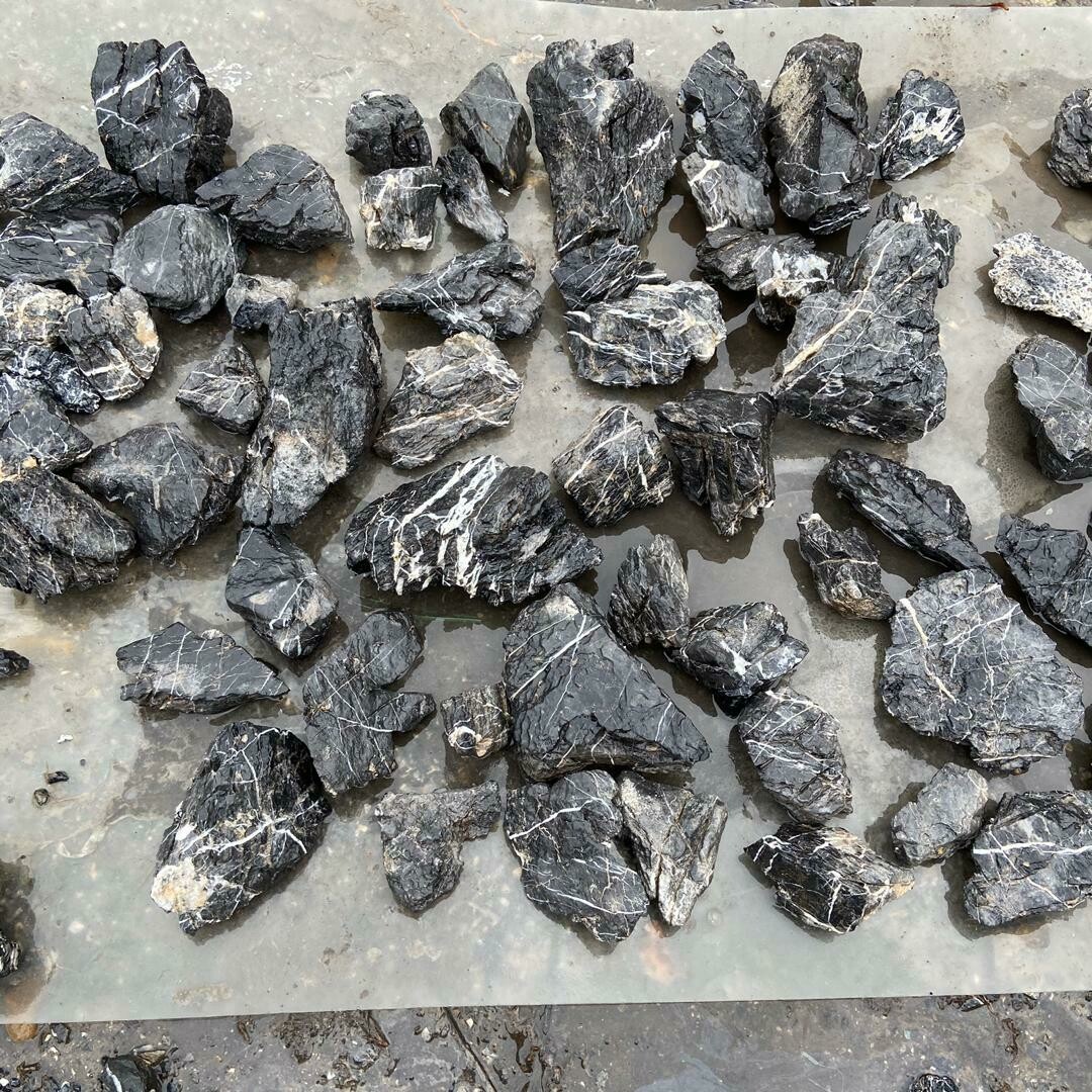 DRAGON stones original (afmetingen 10-40 cm) per KG
