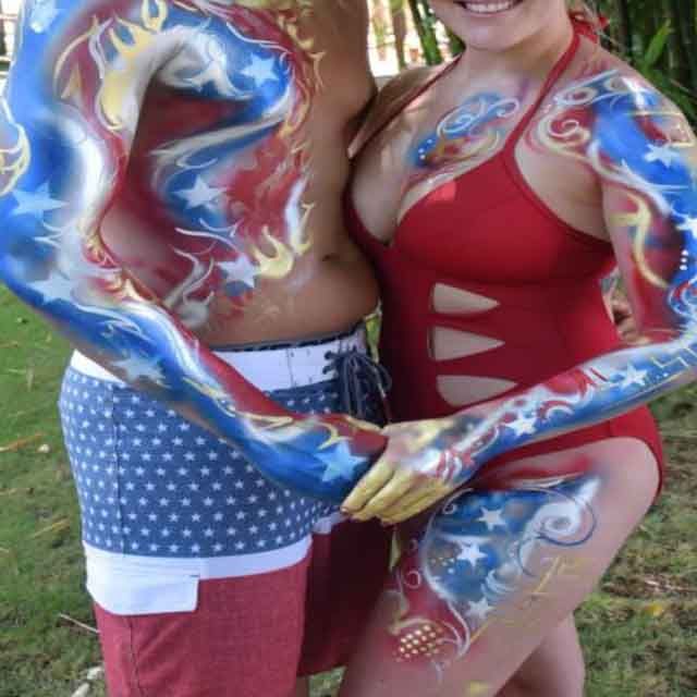 MAKEOVER EXPERIENCE IN USA PACKAGES CREW/ GROUP /FAMILIES/FRIENDS APPOINTMENT/BOOKING FOR BODYPAINTED DESIGNS