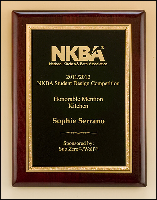 Rosewood piano-finish plaque featuring a gold florentine border with textured black center engraving plate.