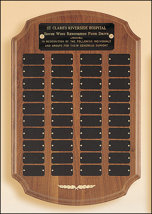Perpetual plaque with 40 black brass plates