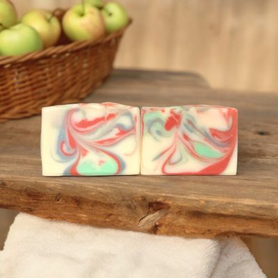 Macintosh Apple Handmade Soap – Fresh Orchard Fall Favorite