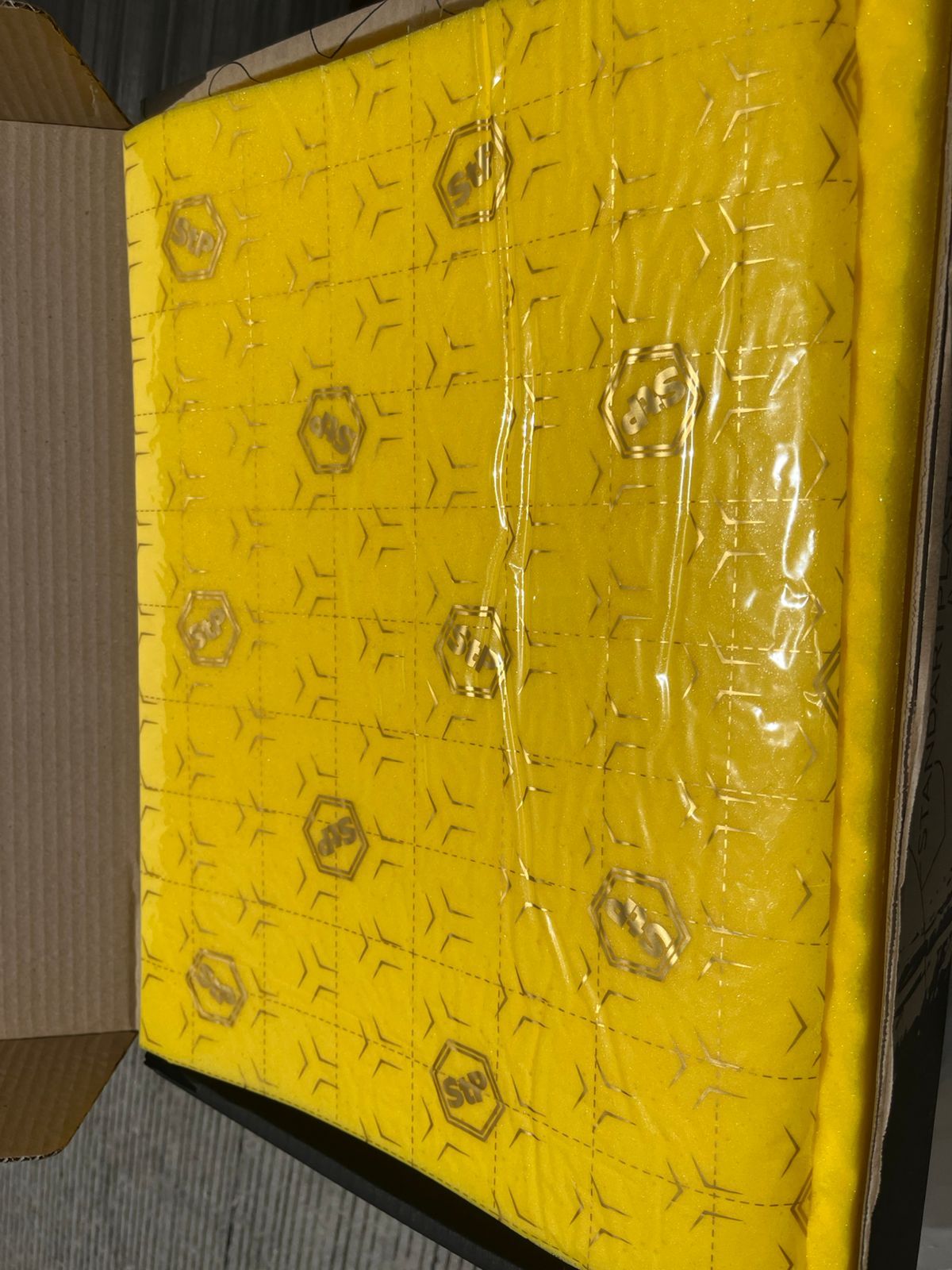 STP Yellow Wave Mini