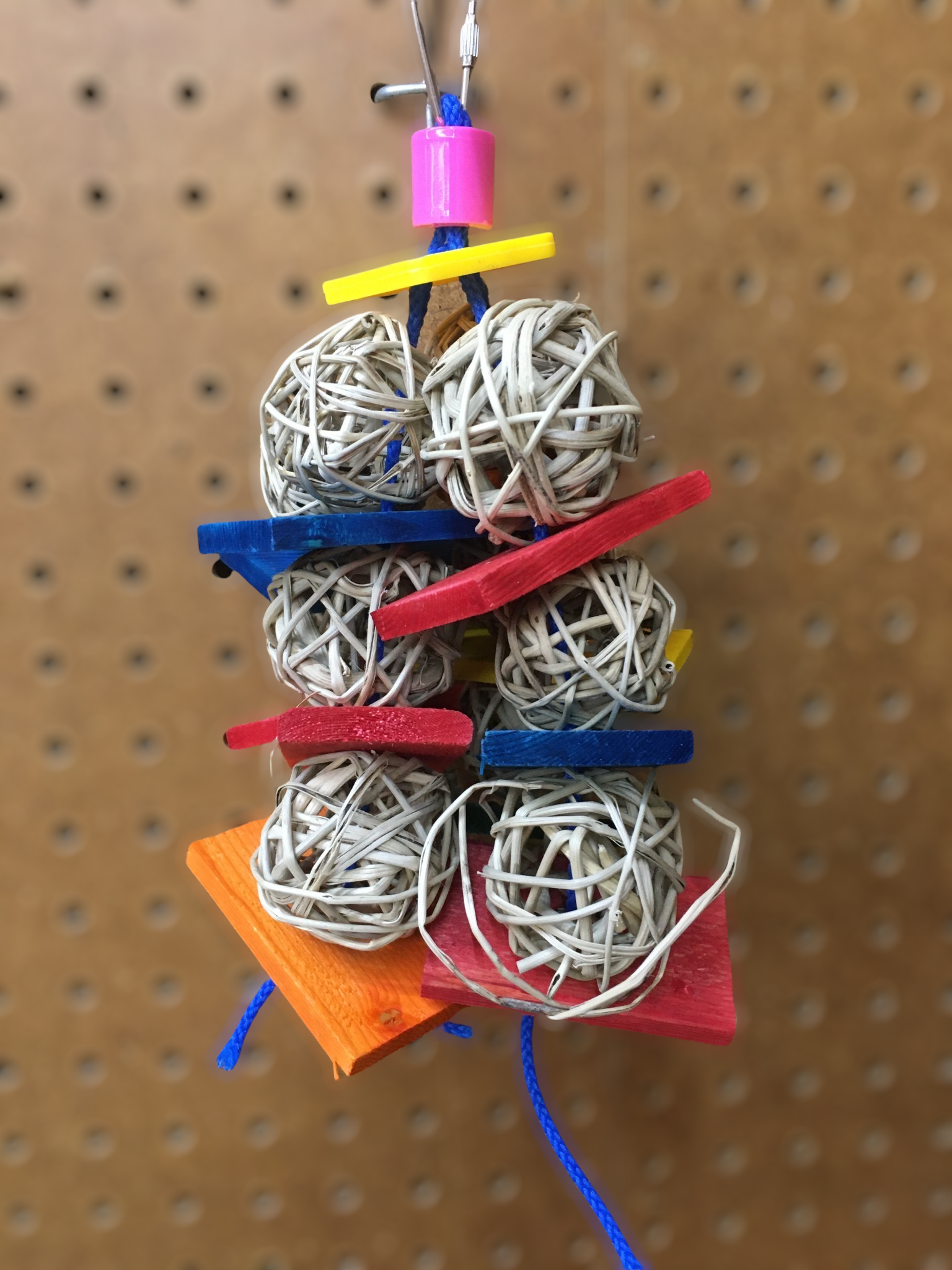 Wicker Ball Cluster