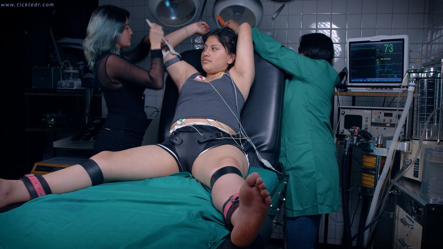 Custom video: a whole hour without even 1 second of pause. Ticklish 10/10; crying 10/10