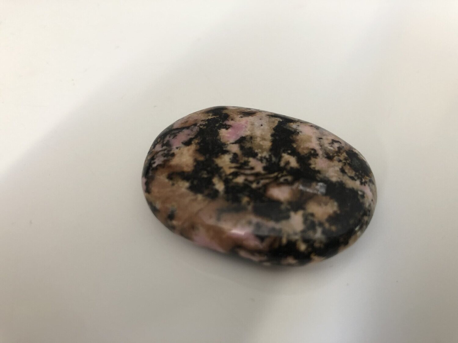 Rhodonite pierre roulée