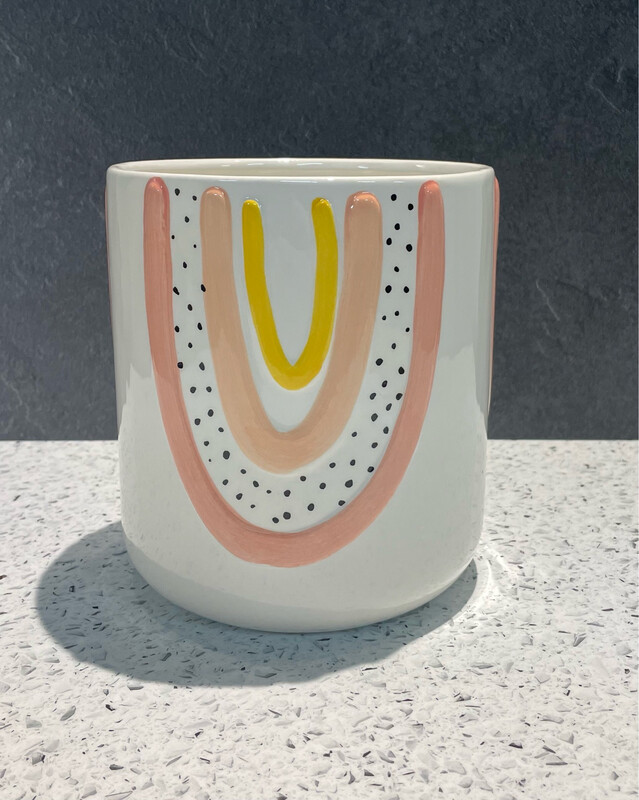 Amber Medium Planter - White 18cm h x 16cm w