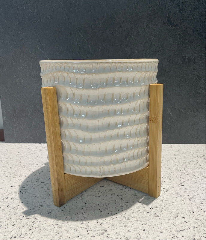 Everly Planter On Legs Medium -White/ Natural 16.7cm h x 19.8cm w