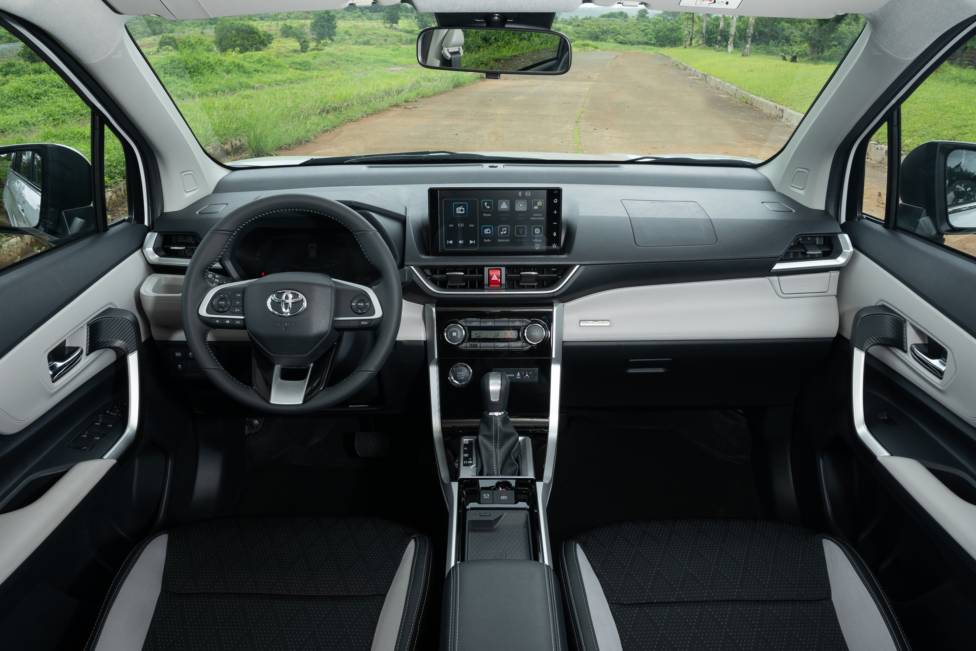 Toyota Veloz Self-Drive Car Rental Palawan