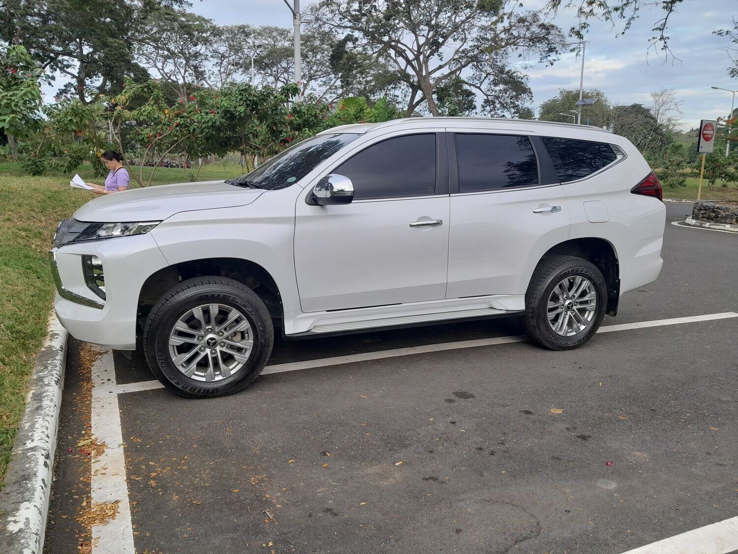 Mitsubishi Puerto Princesa