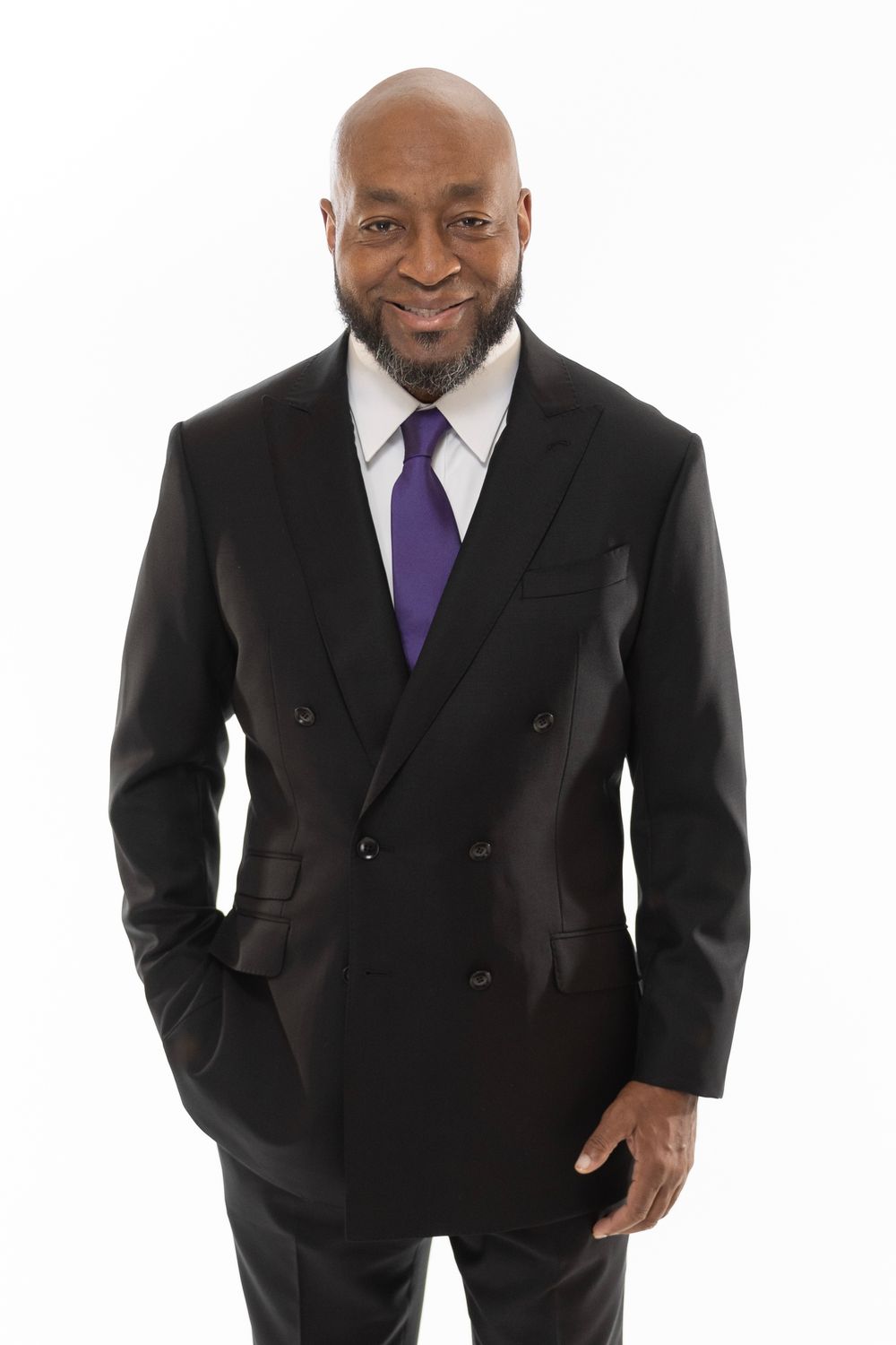 Just Black (100% Wool Super 180 + Complementary MTM White Shirt)
Sizes 32-64