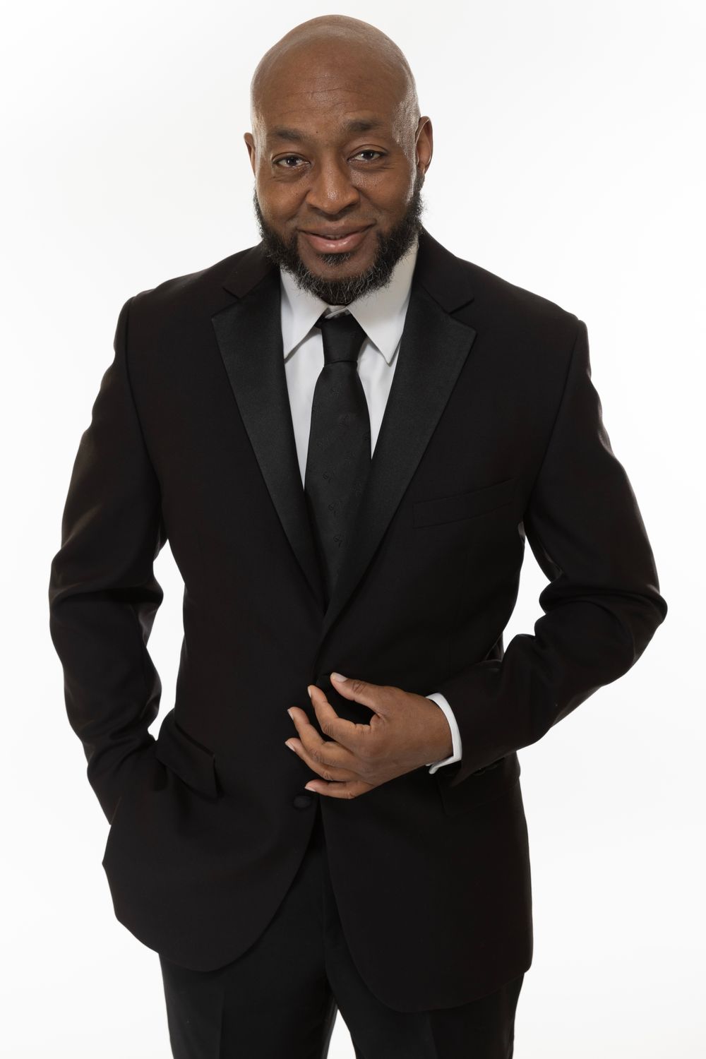 The Tuxedo (100% Wool Super 180 + Complementary MTM White Shirt)
Sizes 32-64