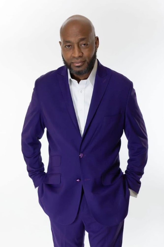 The Purple Storm II (100% Wool Super 180 + Complementary MTM White Shirt)
Sizes 32-64