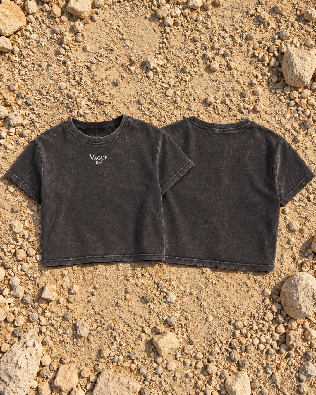 LOGO CROPPED TOP