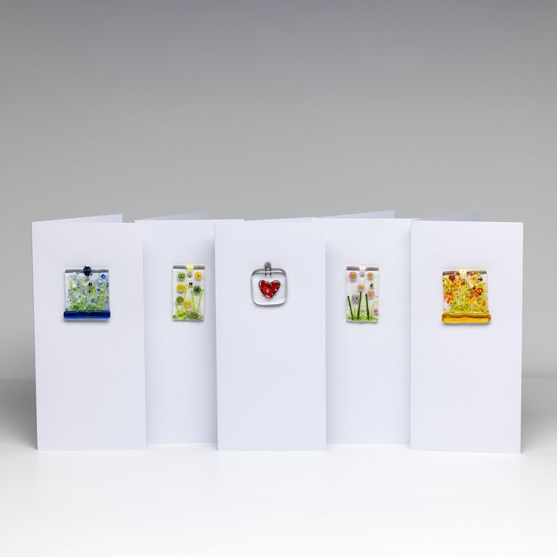 5x Floral  & Heart  keepsake cards