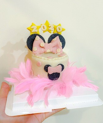 4 inch Minnie Theme Cake