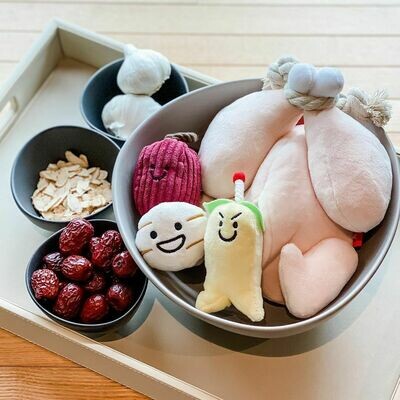Roast Chicken with Veges Squeaky Snuffle Toy Roast Chicken with Veges Squeaky Snuffle Toy