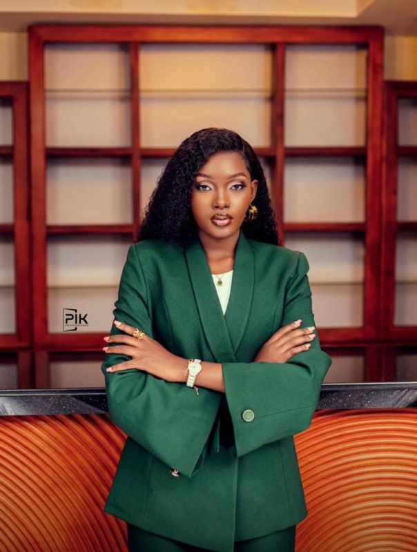 John Vaal Apparel Female Suits